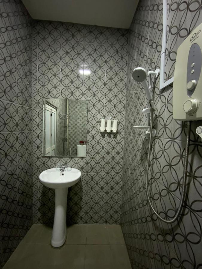 Sbs Hotel Padang Besar Exteriör bild